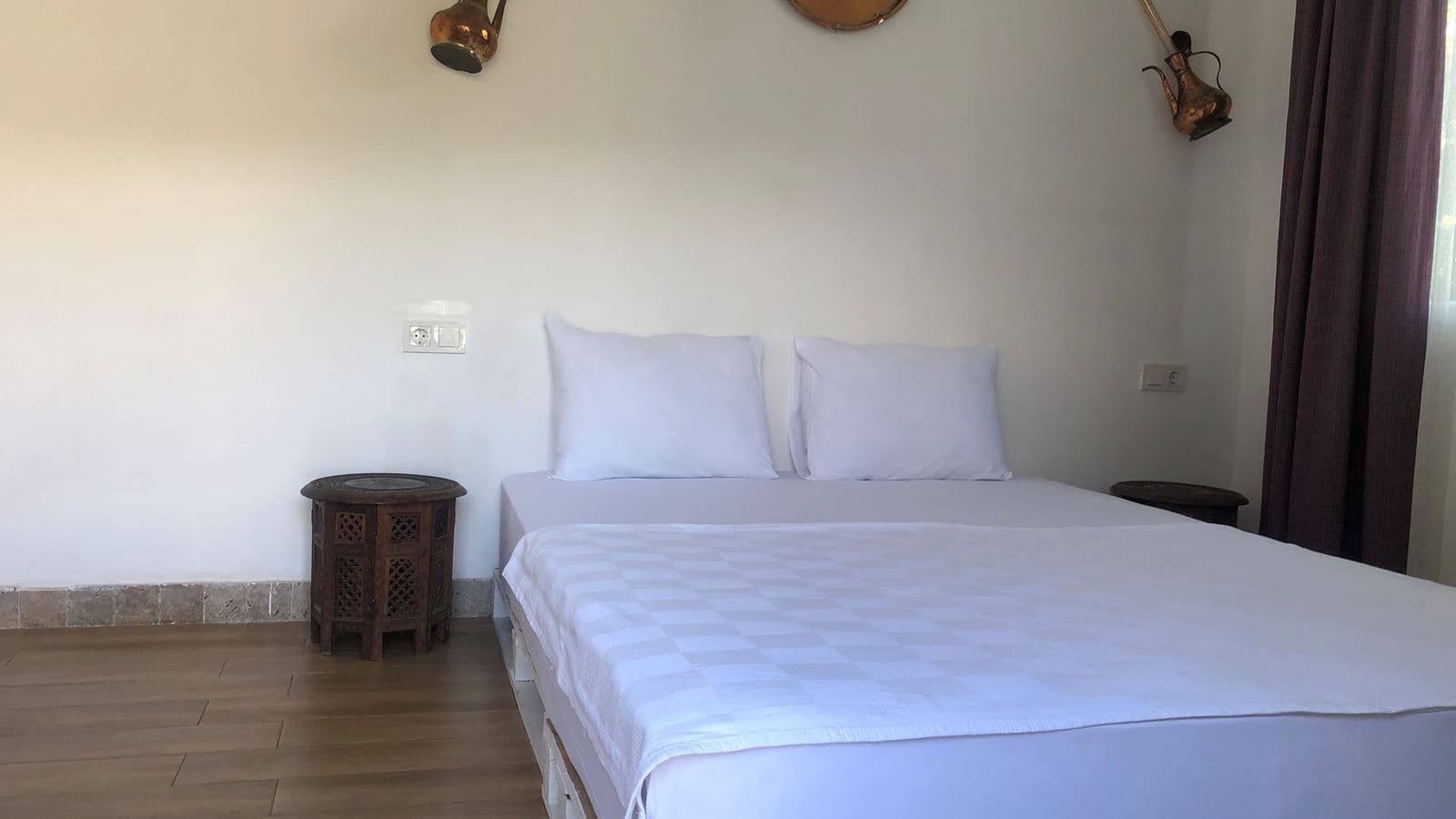 rooms-standard-room