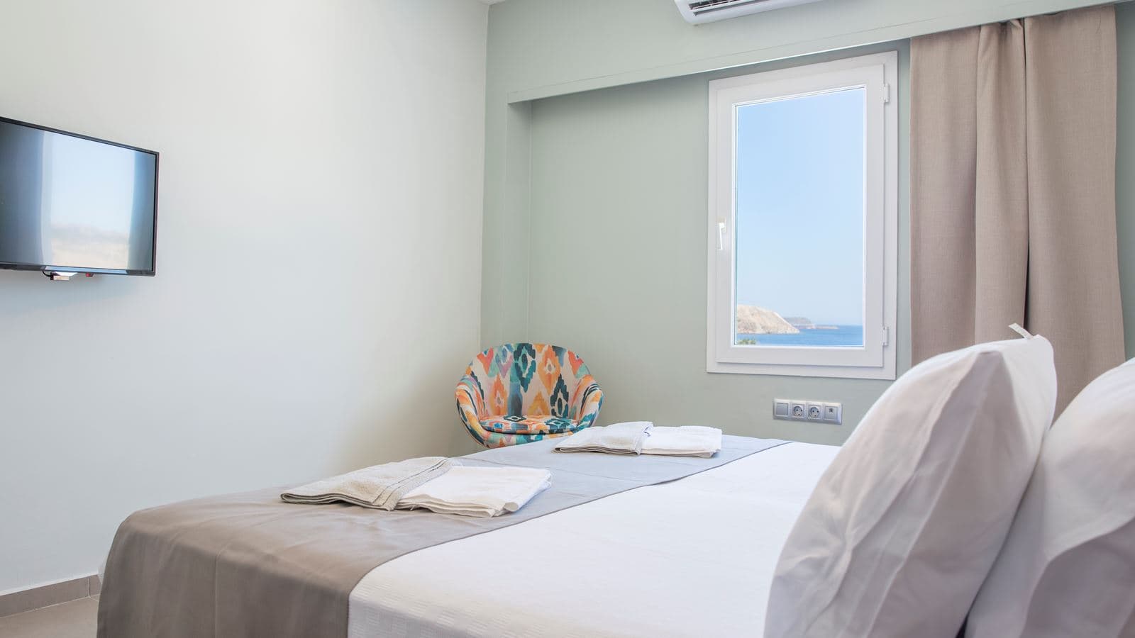 rooms-economy-triple-room