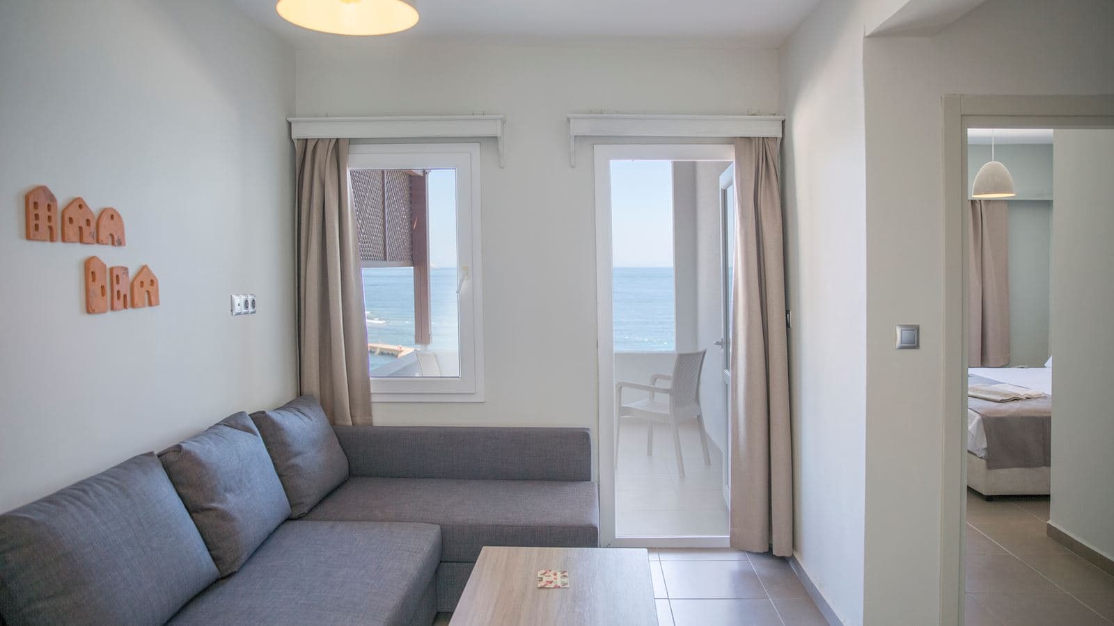 rooms-standard-double-room