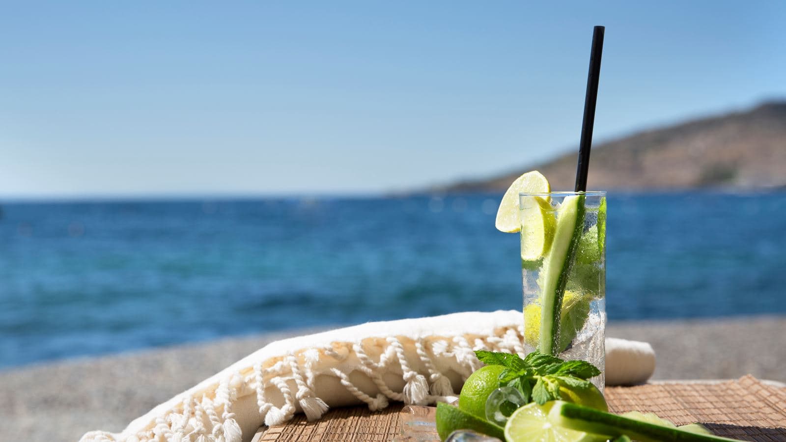 bars-beyaz-pool-bar