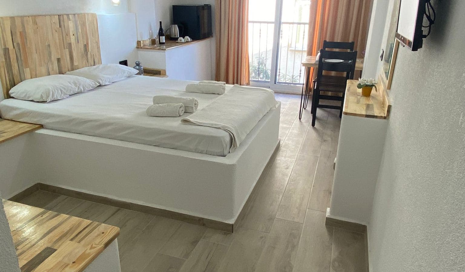 rooms-comfort-room