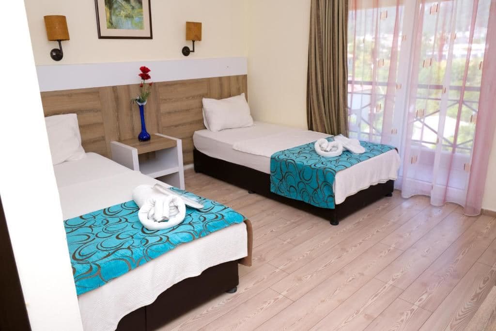 rooms-standard-room