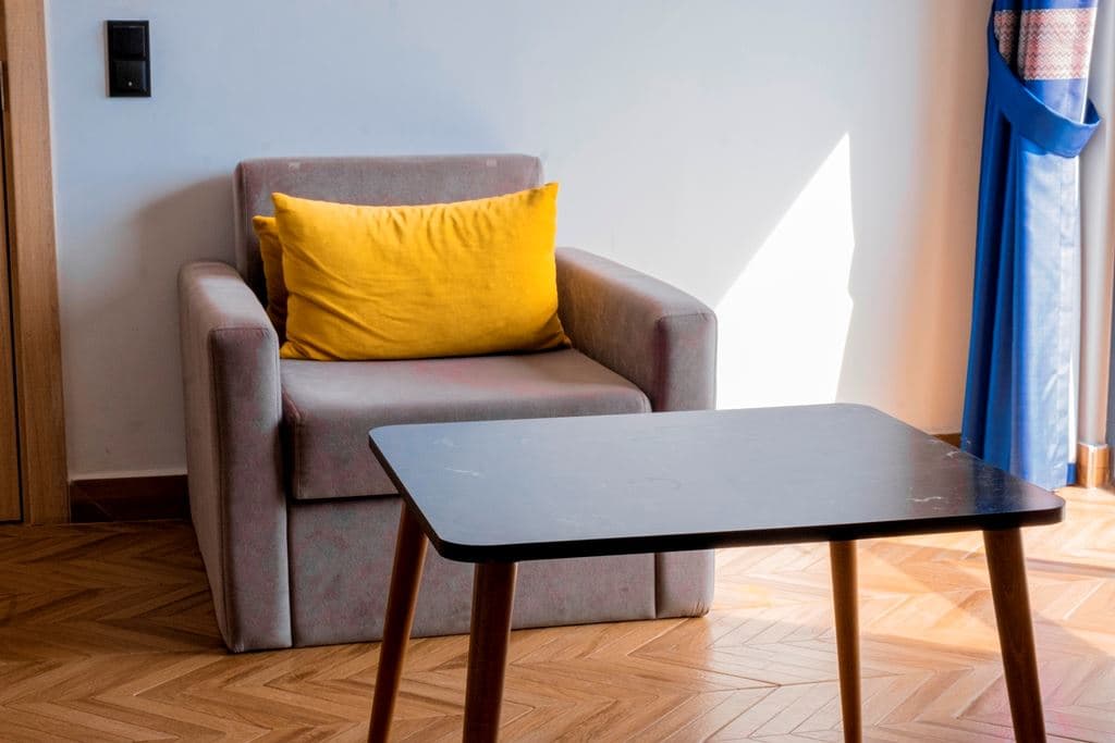 rooms-standard-room