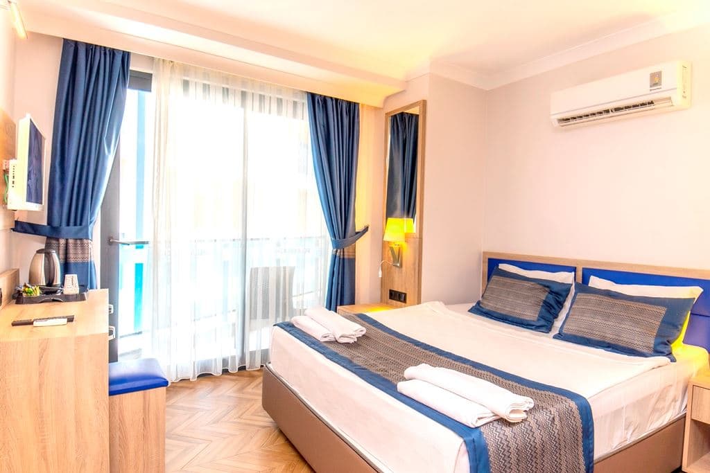 rooms-standard-room
