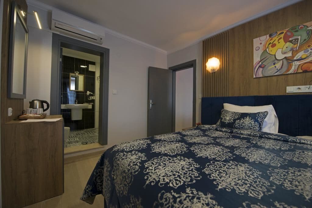 rooms-family-room
