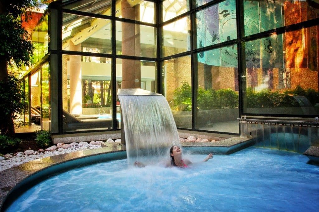 pools-indoor-pool