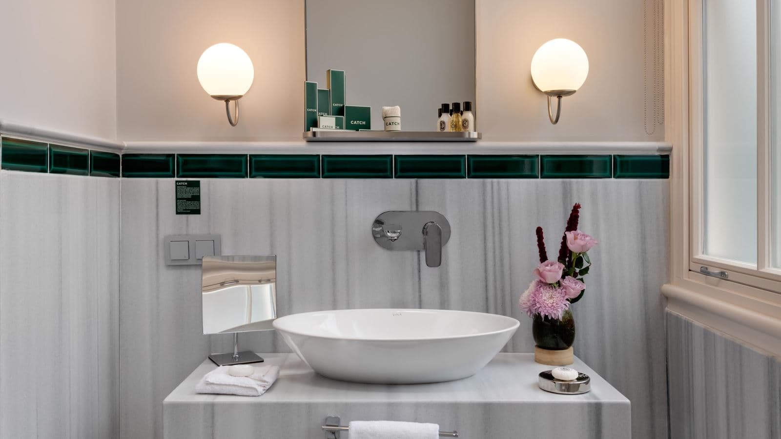 rooms-senior-suite