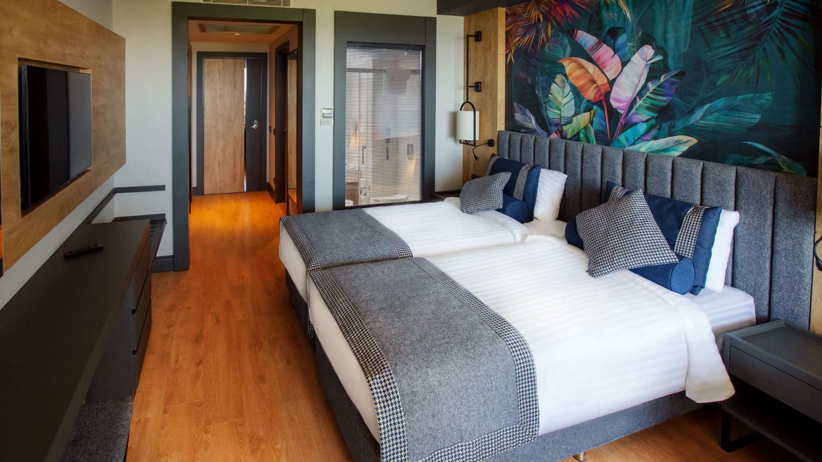rooms-large-room