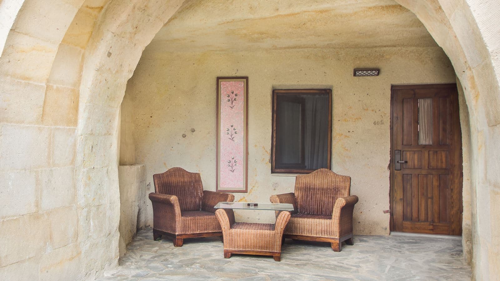 rooms-deluxe-cave