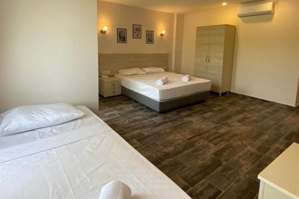 rooms-family-room