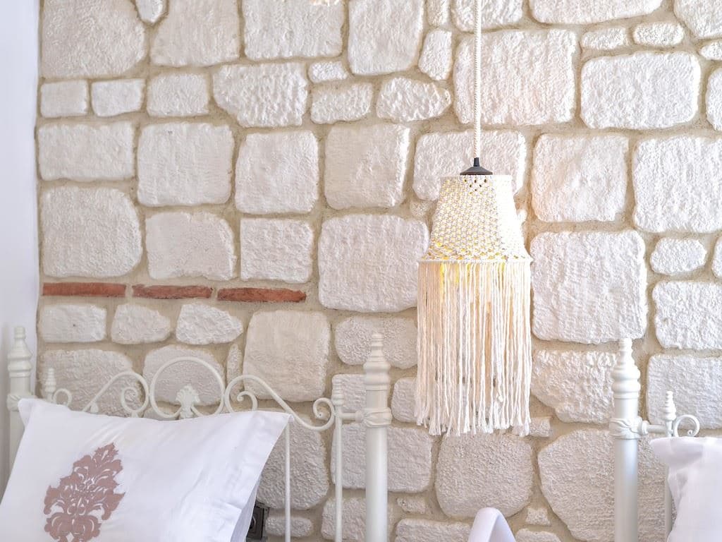 rooms-deluxe-suite