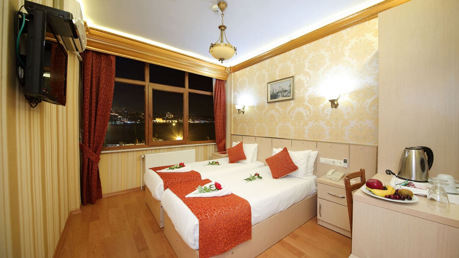 rooms-seaview-room