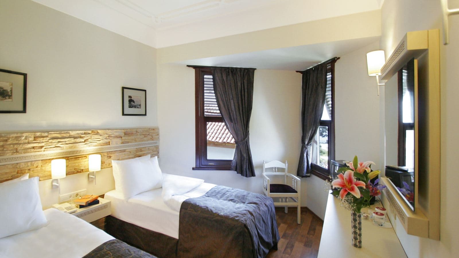 rooms-economy-room