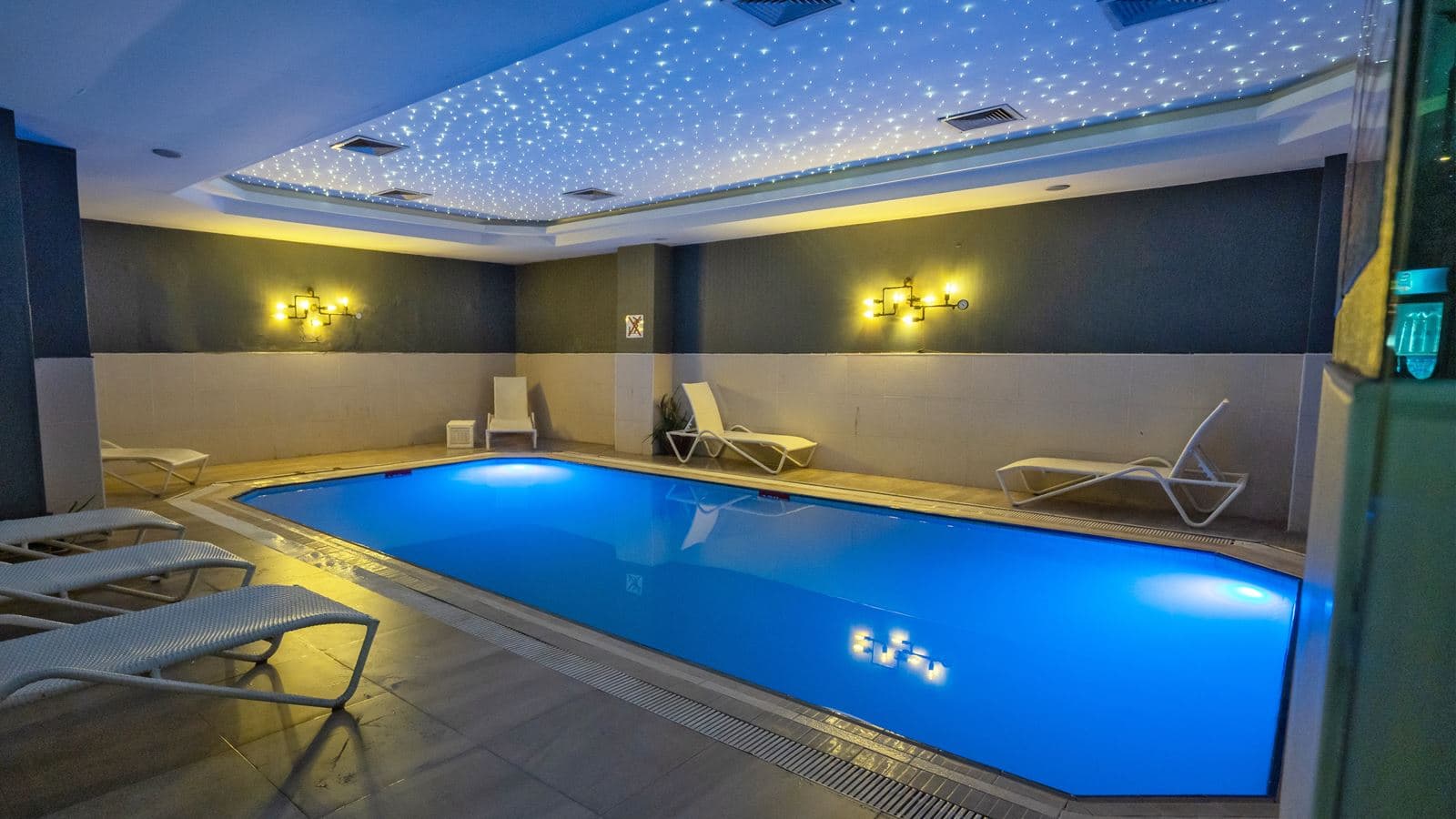 pools-indoor-pool