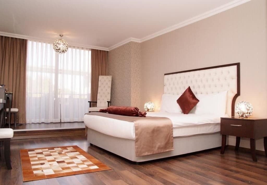 rooms-deluxe-double-room