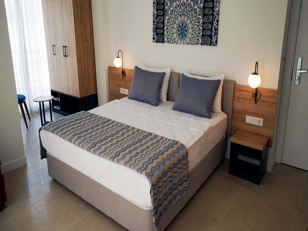 rooms-family-room