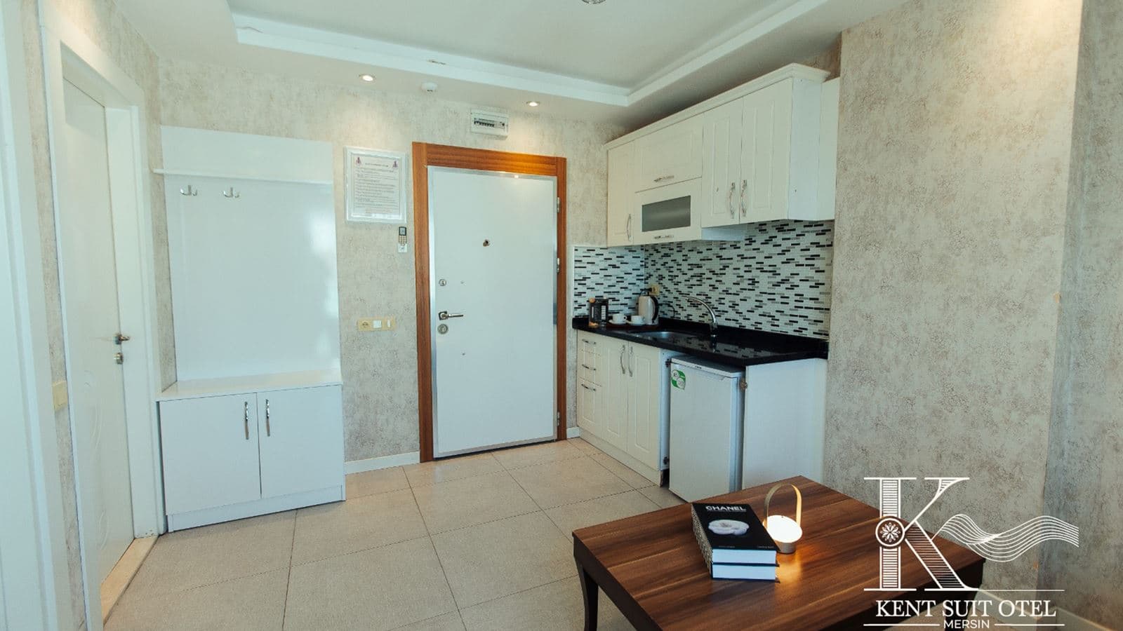 rooms-ekonomik-suit