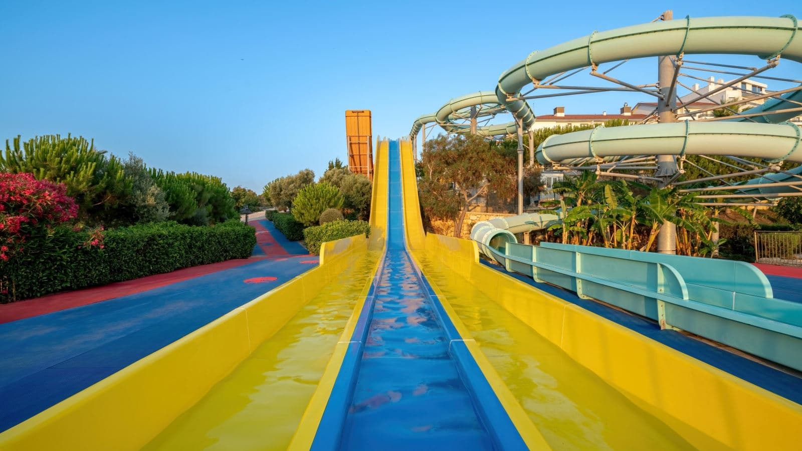 pools-outdoor-pool