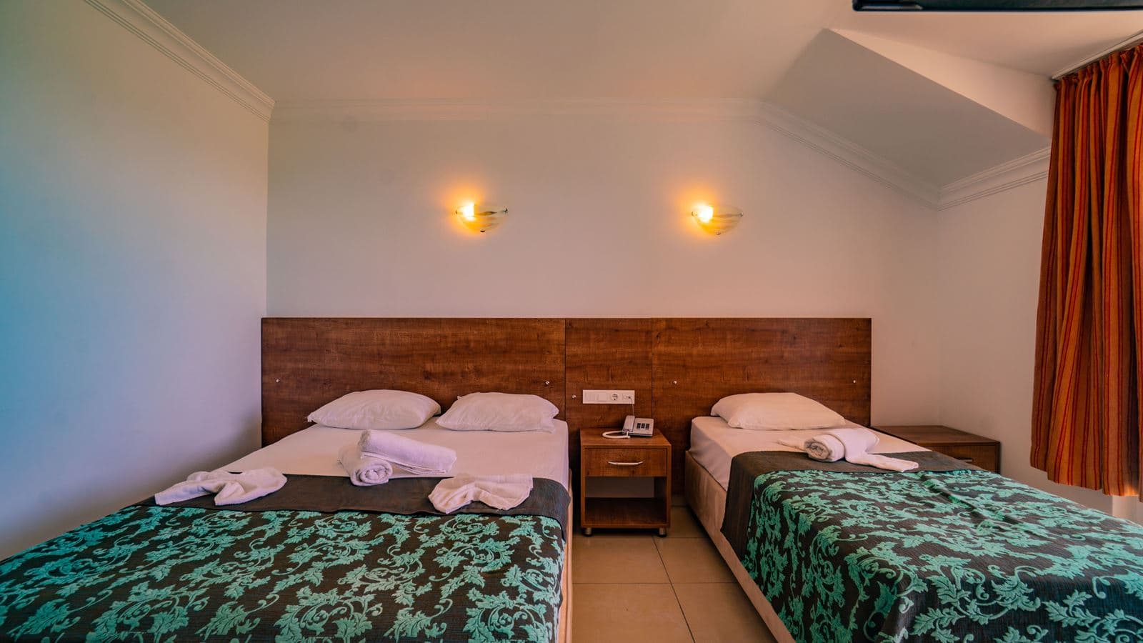 rooms-standard-room