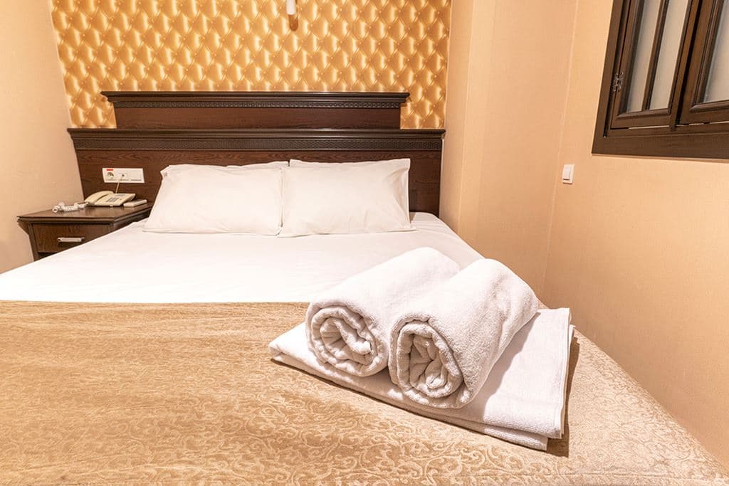 rooms-double-economic-room