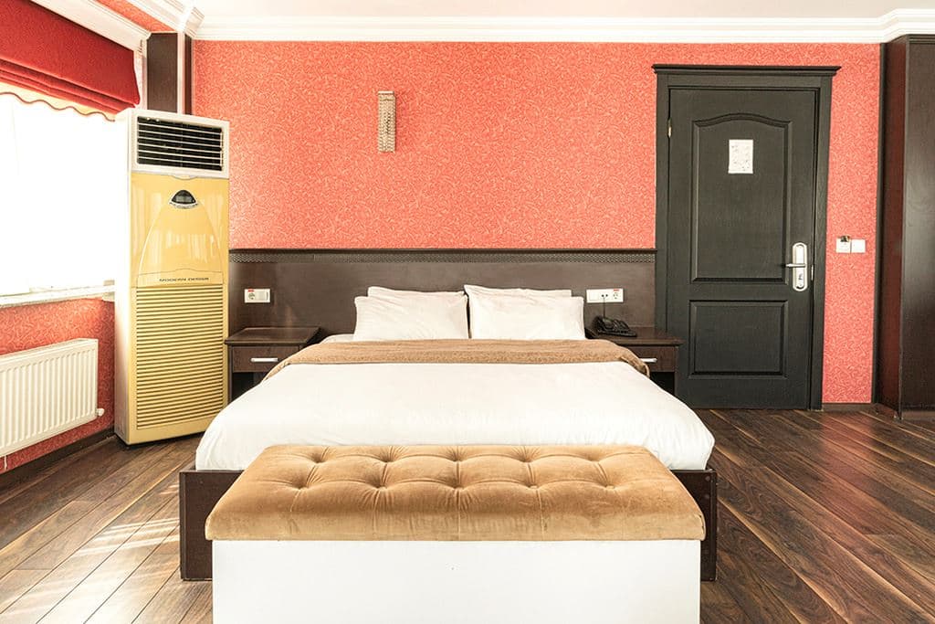 rooms-suite-room