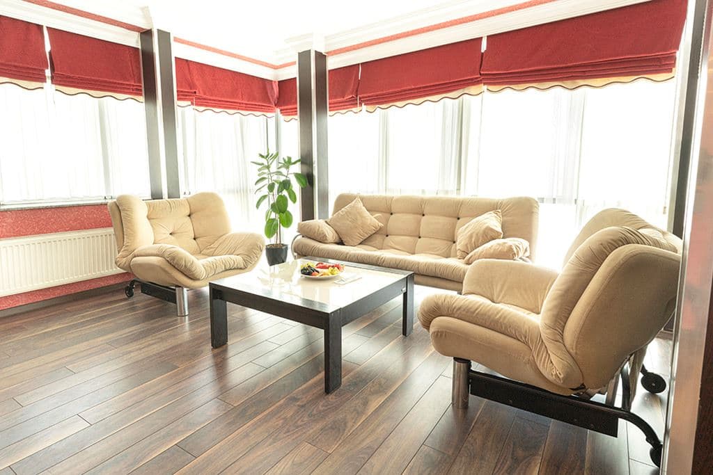 rooms-suite-room