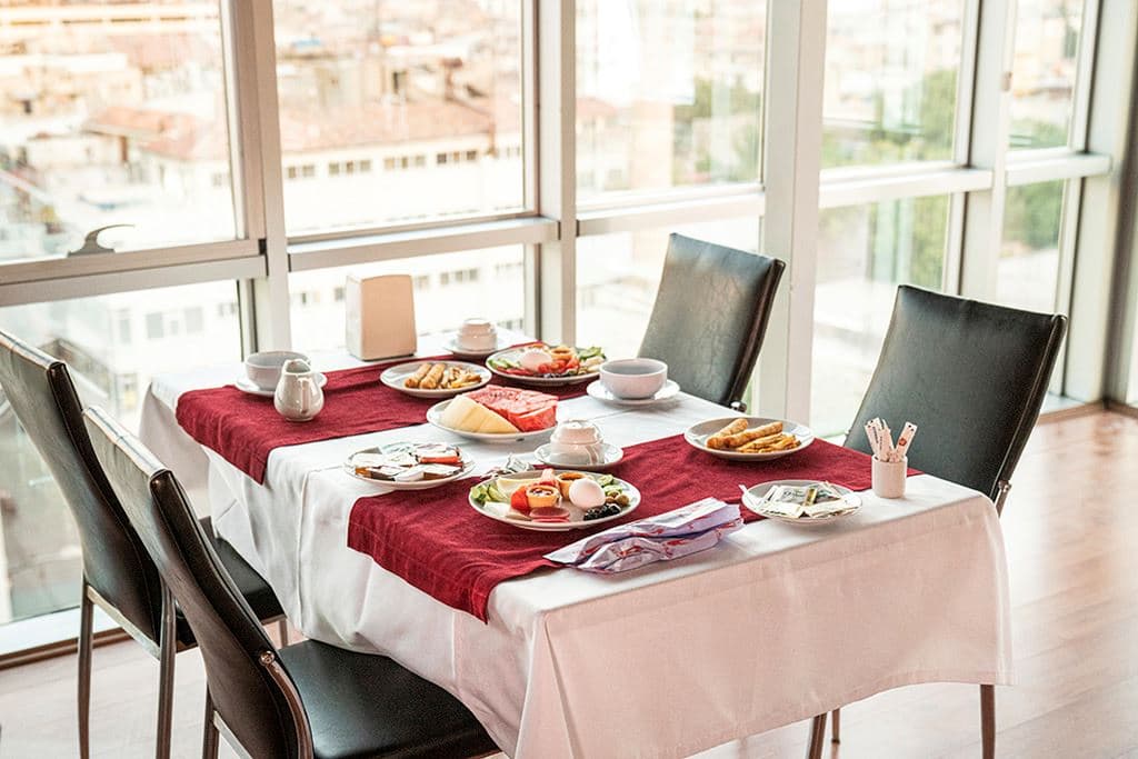 restaurants-sahra-restaurant