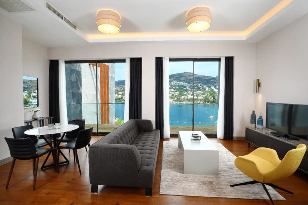 rooms-executive-suite-sea-view