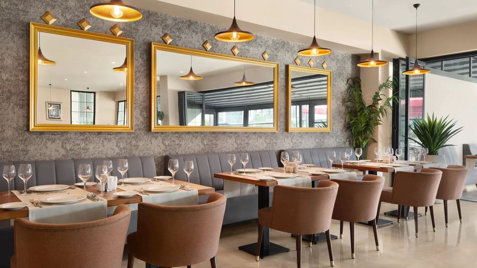restaurants-main-restourant