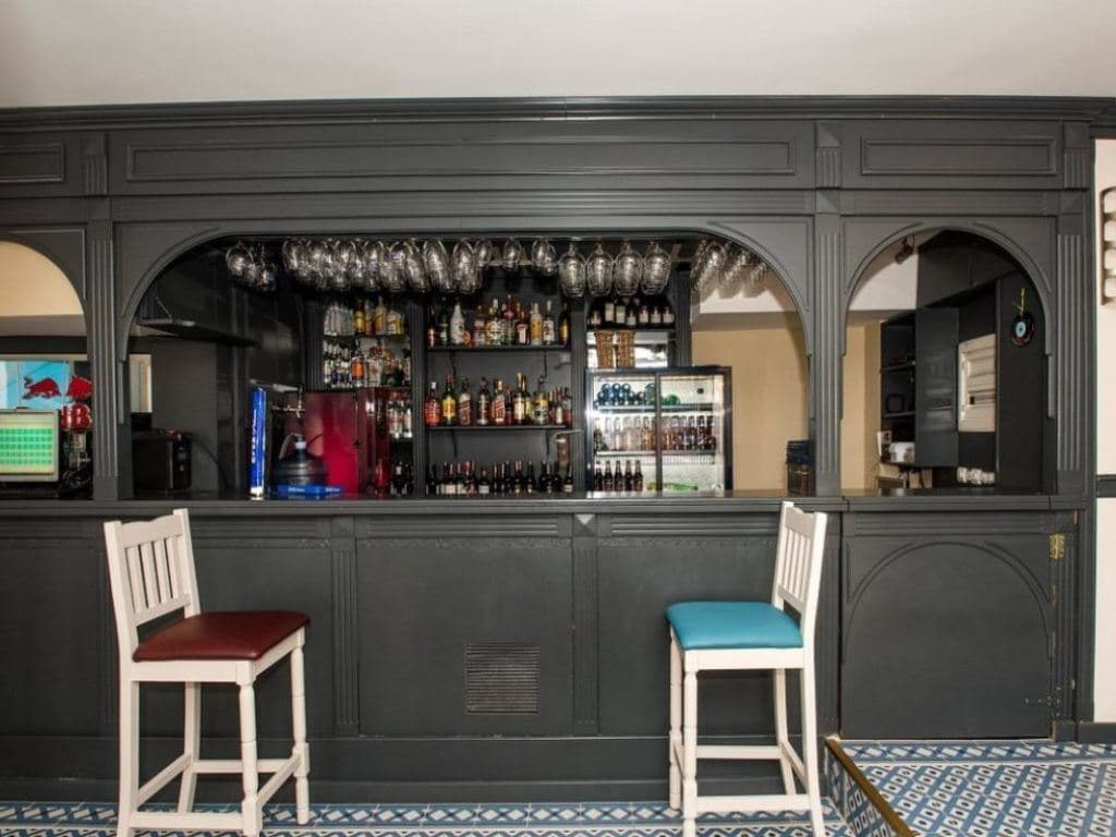 bars-bar