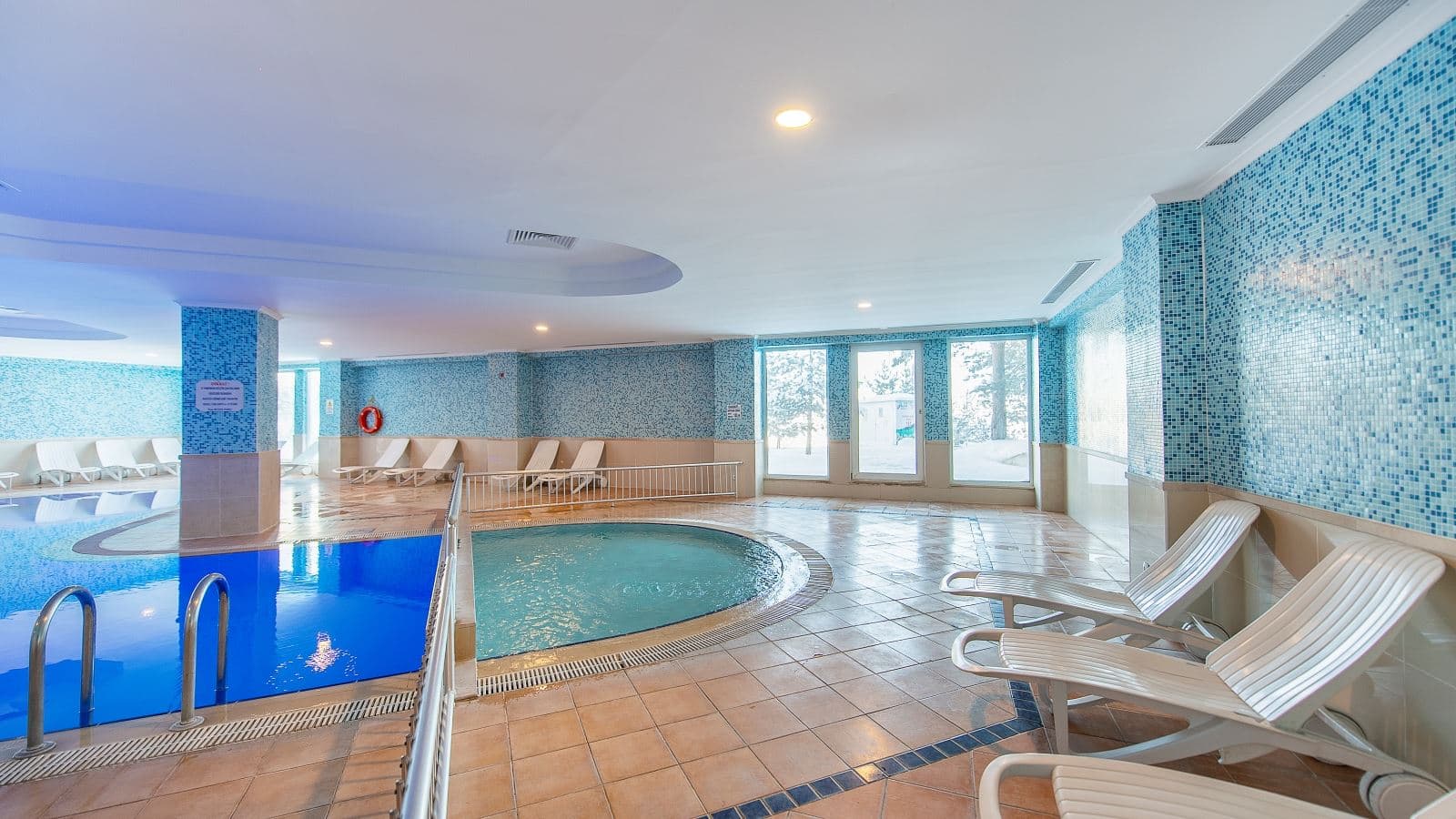 pools-indoor-pool