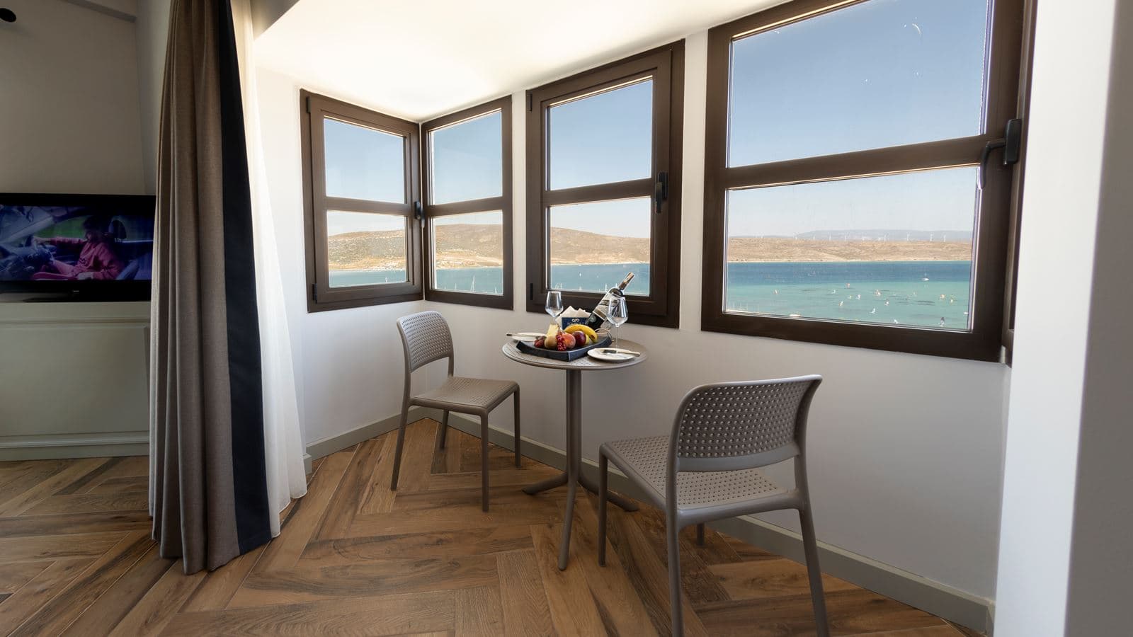 rooms-corner-suite