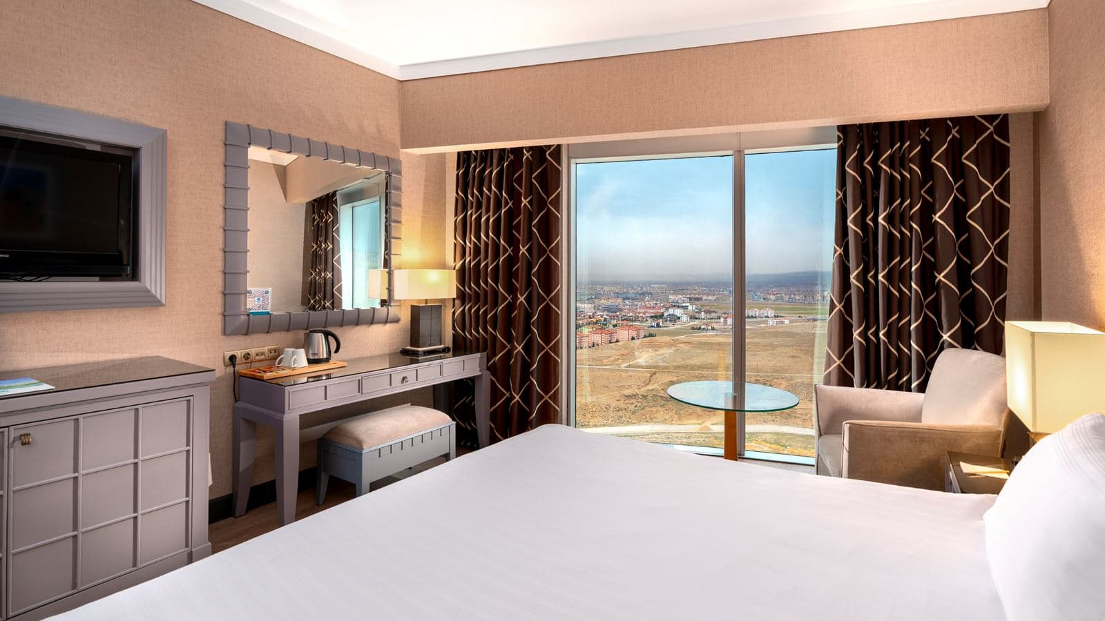 rooms-deluxe-room