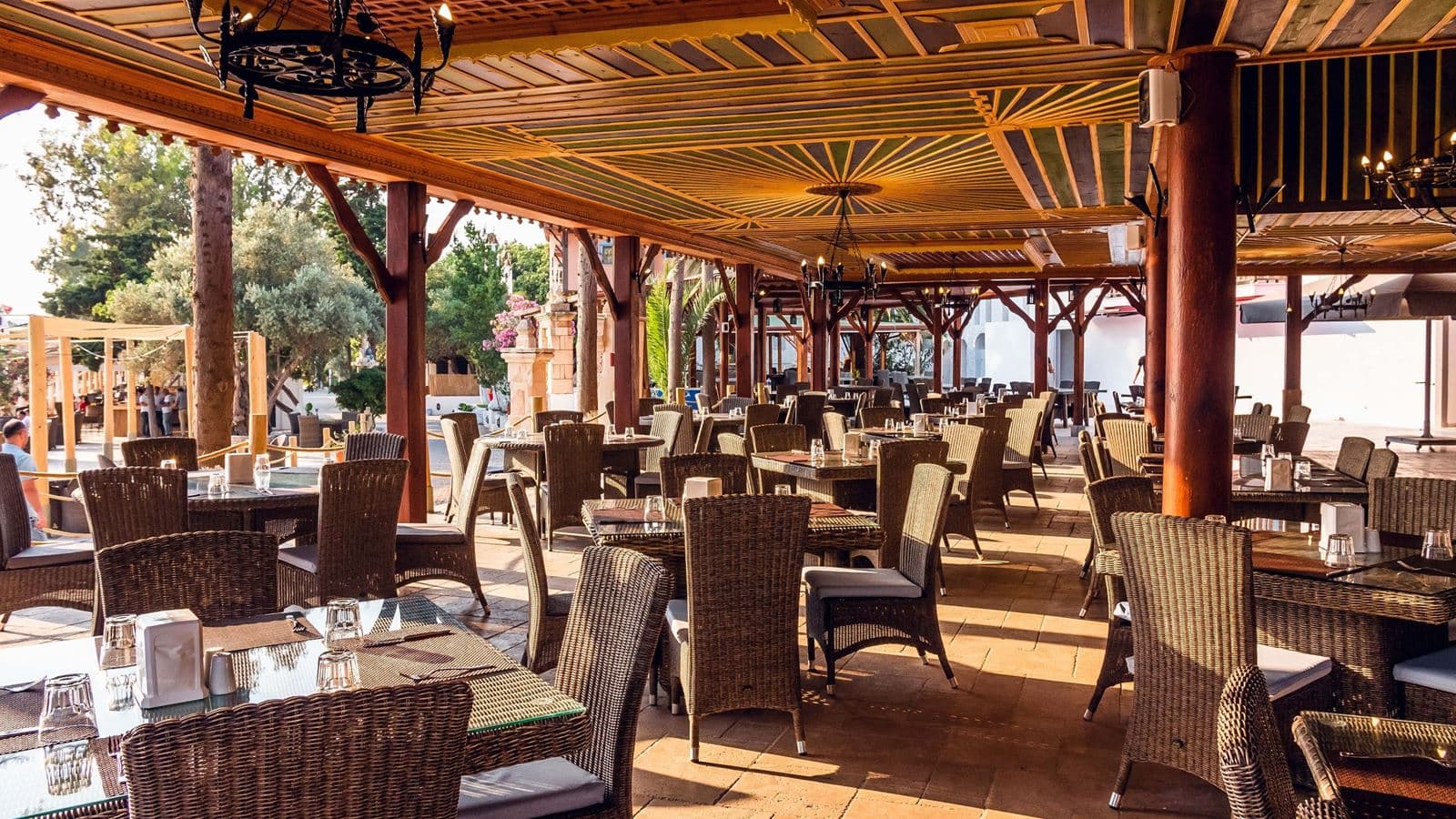 restaurants-main-restaurant