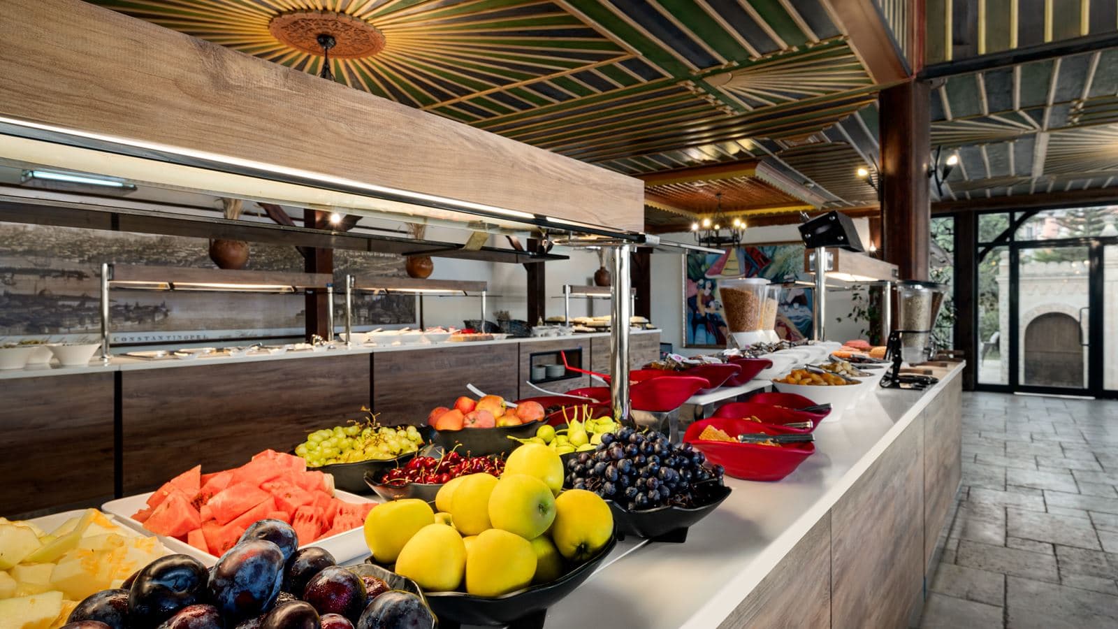 restaurants-main-restaurant