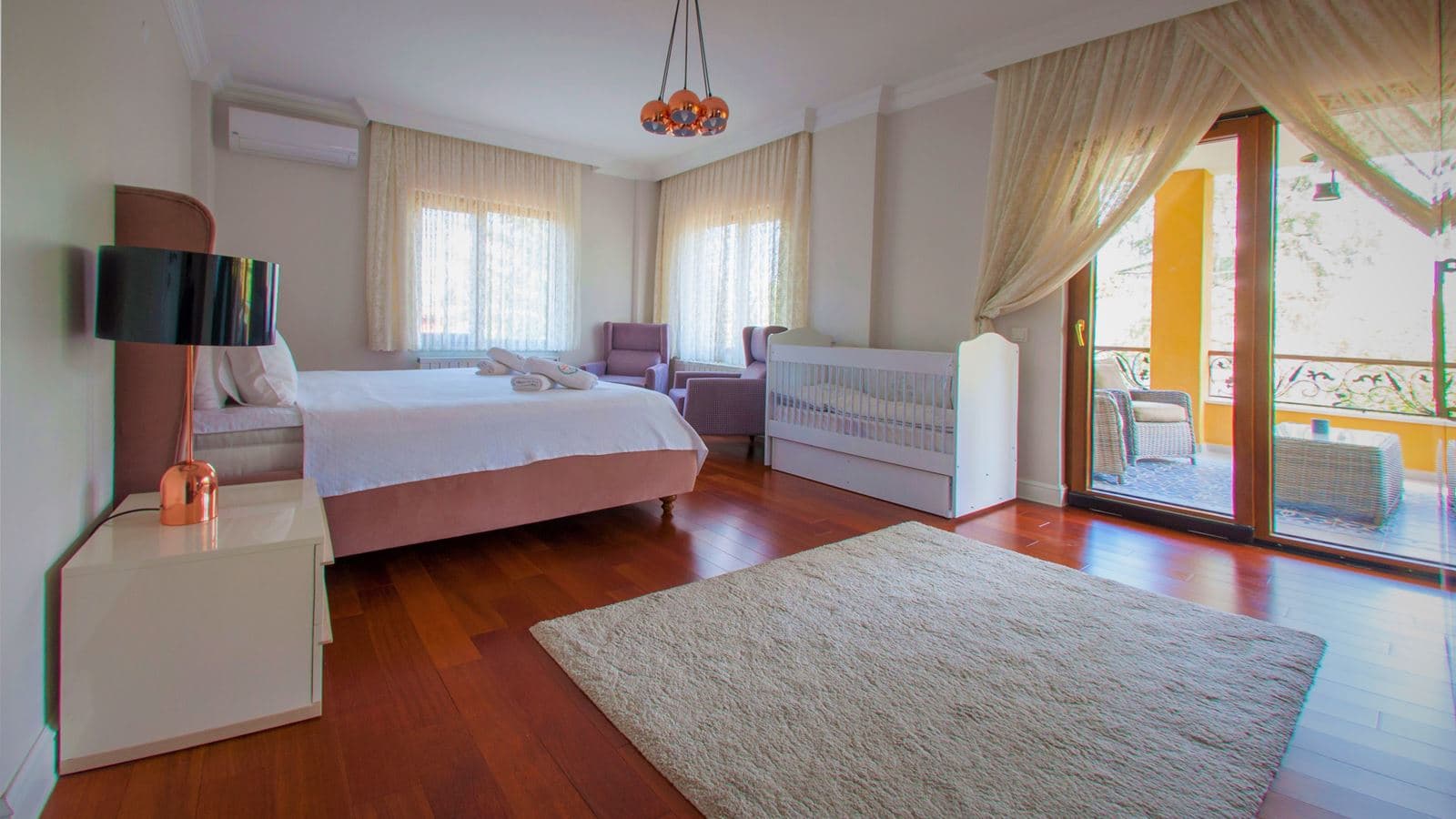 rooms-deluxe-villa