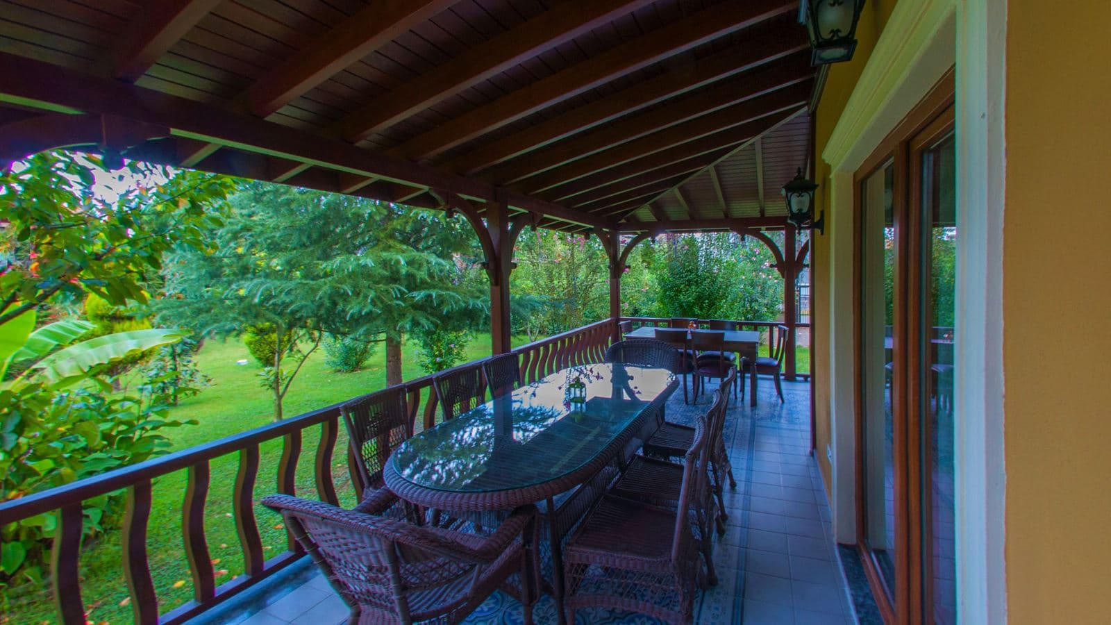 rooms-deluxe-villa