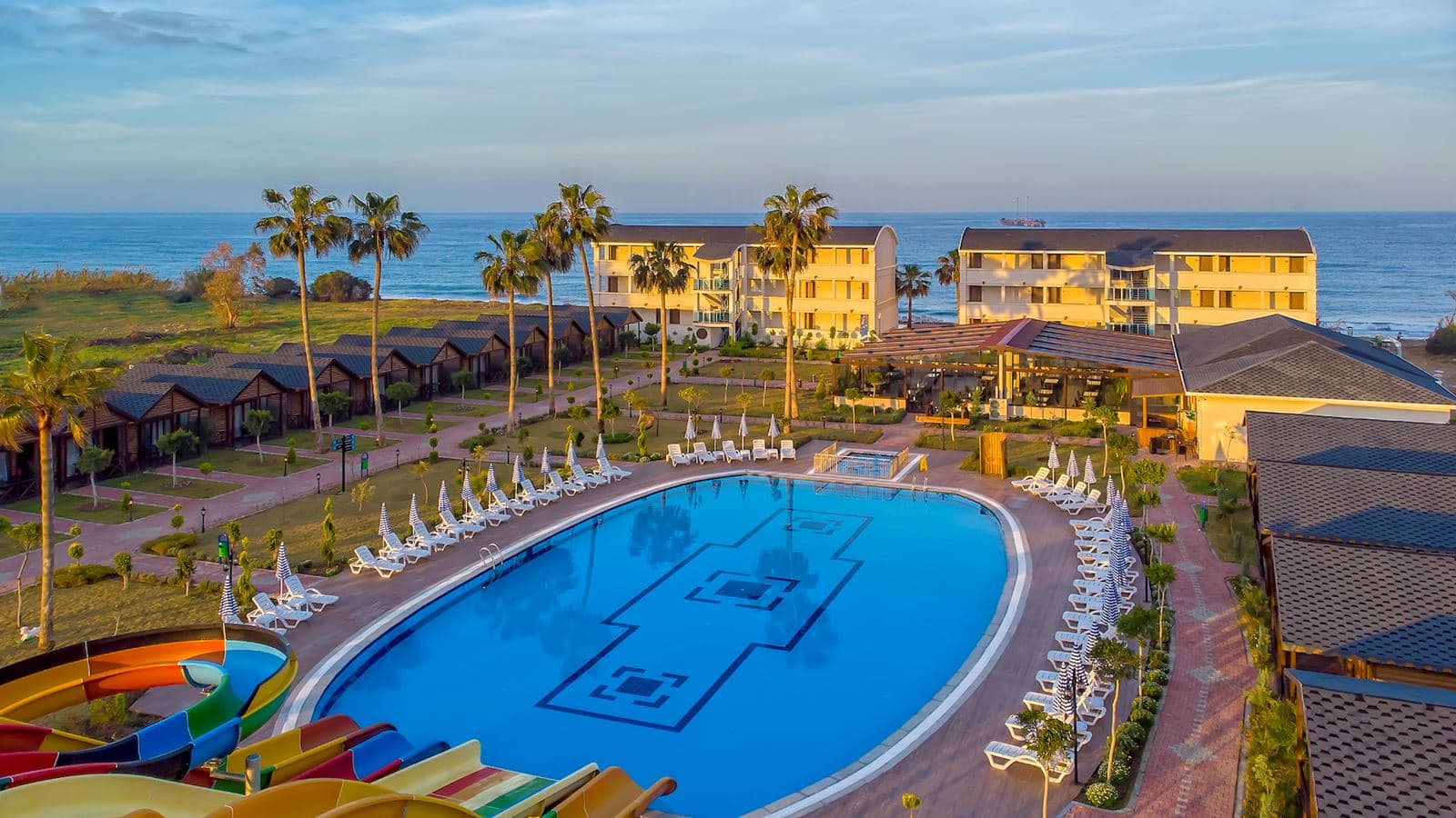 pools-outdoor-pool