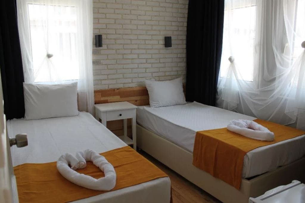 rooms-standart-room