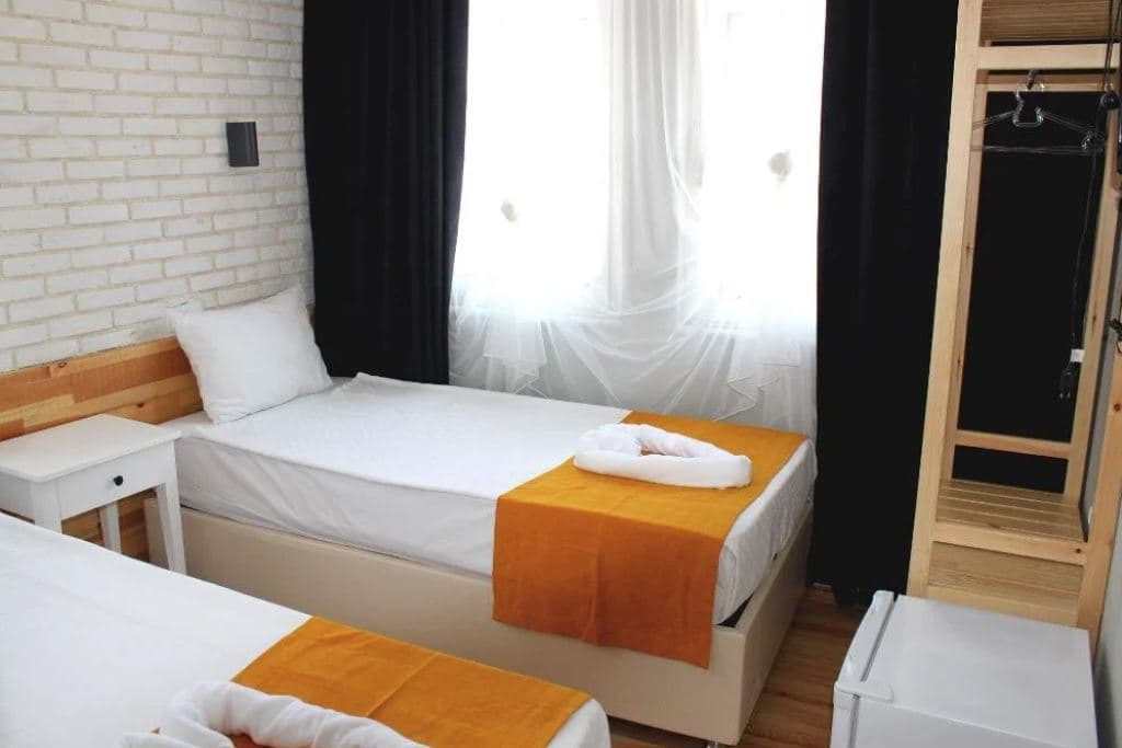 rooms-standart-room