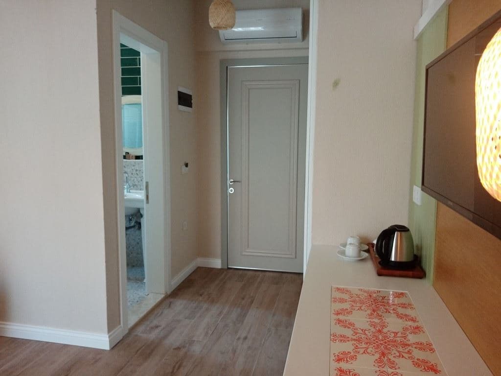rooms-deluxe-room-with-balcony