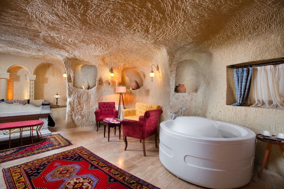 rooms-jacuzzi-superiorsuit