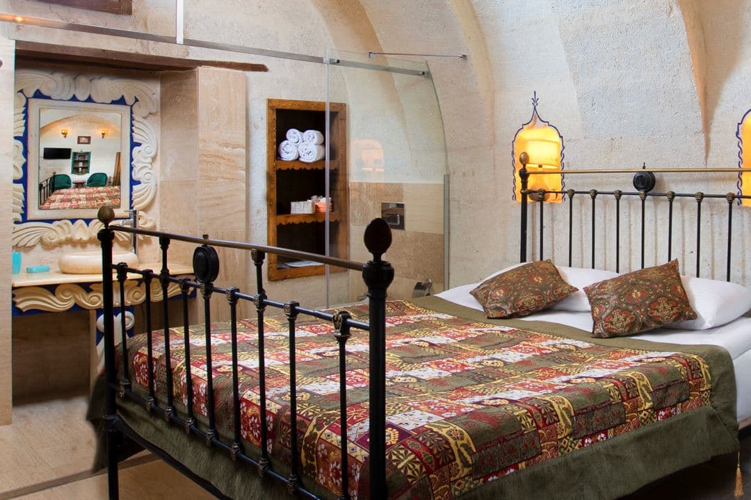 rooms-deluxe-stone