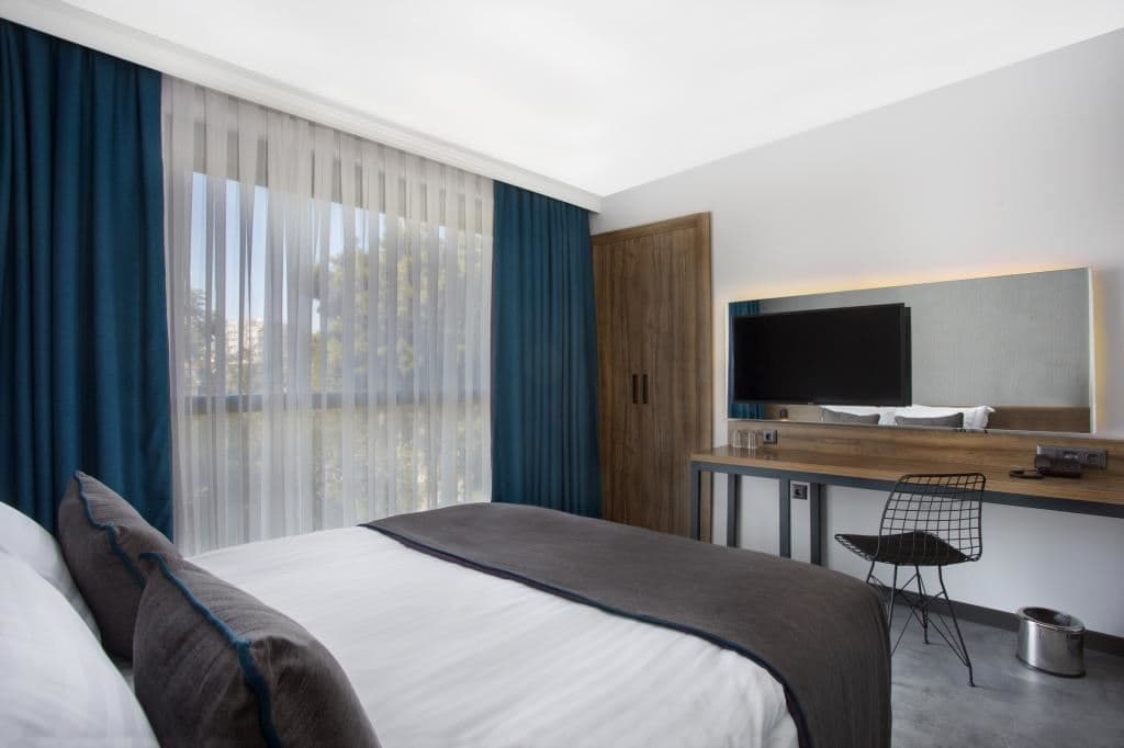 rooms-standard-room