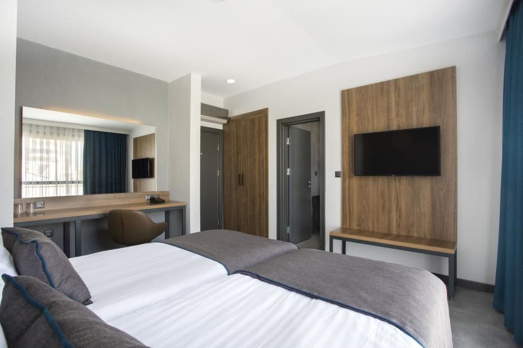 rooms-standard-room