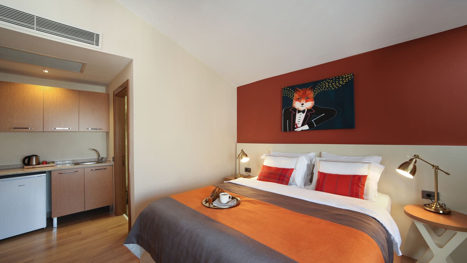 rooms-room-deluxe