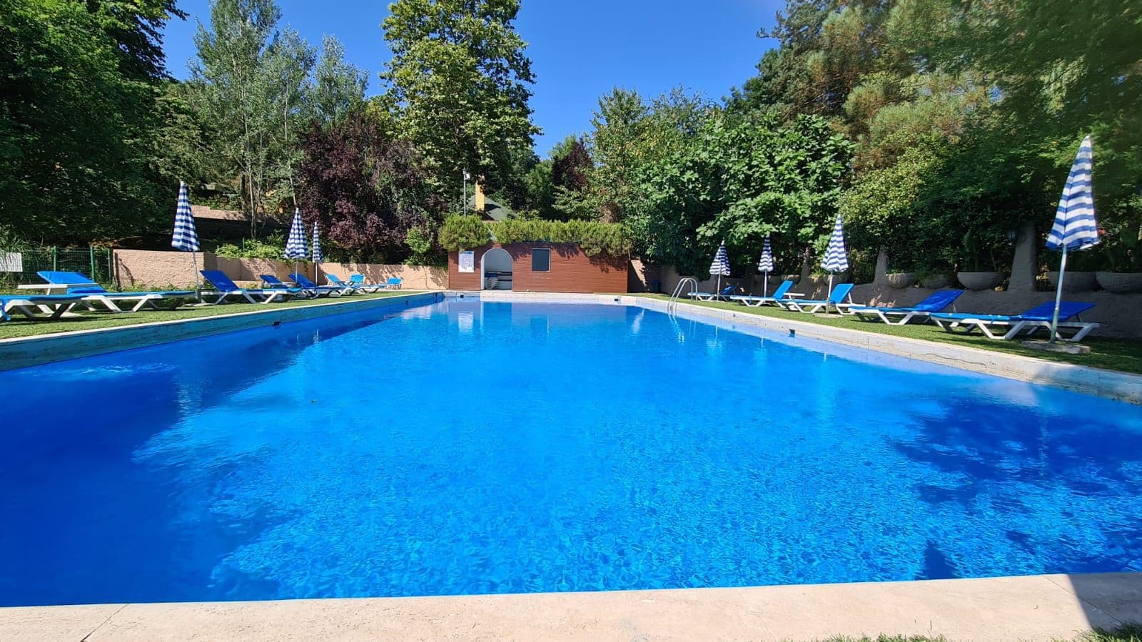 pools-pools