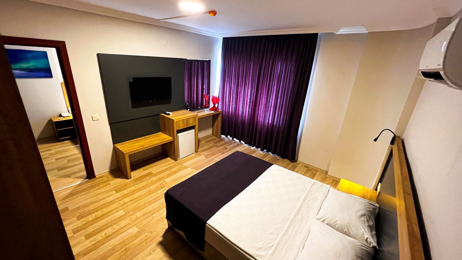 rooms-family-room