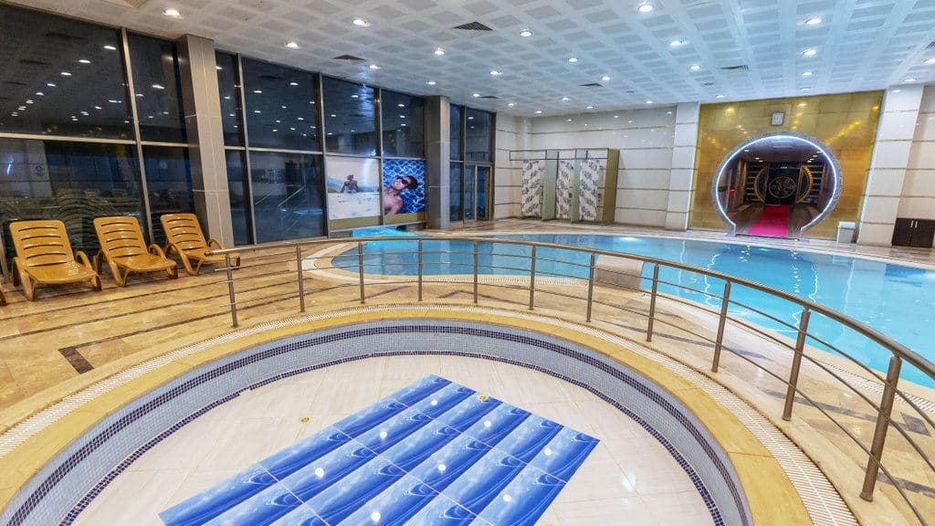 pools-indoor-pool