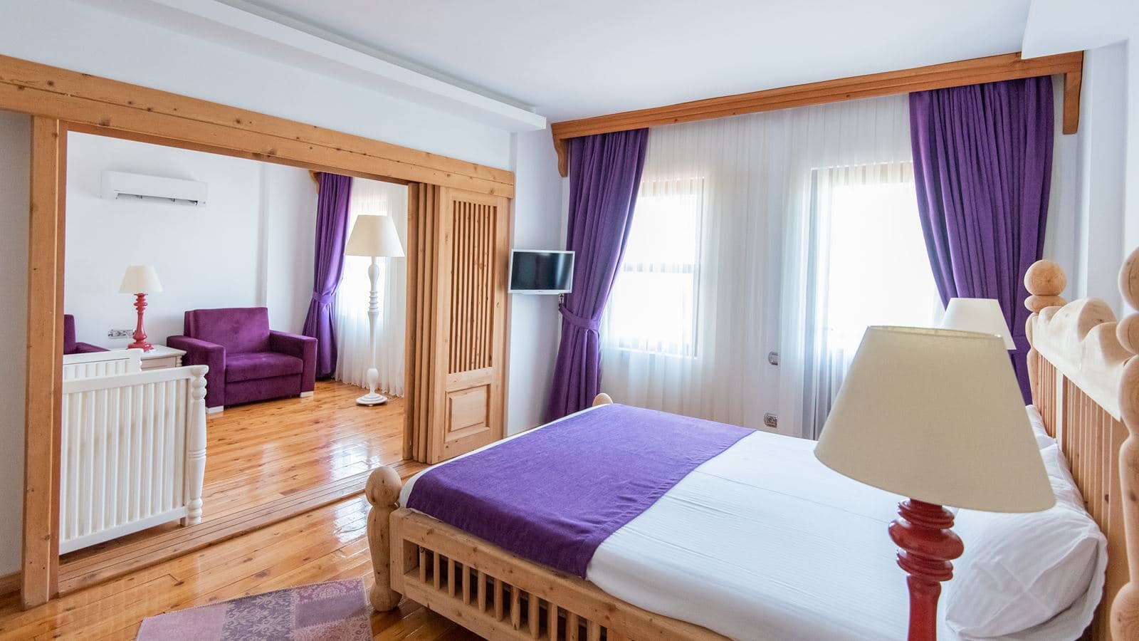 rooms-suite-room